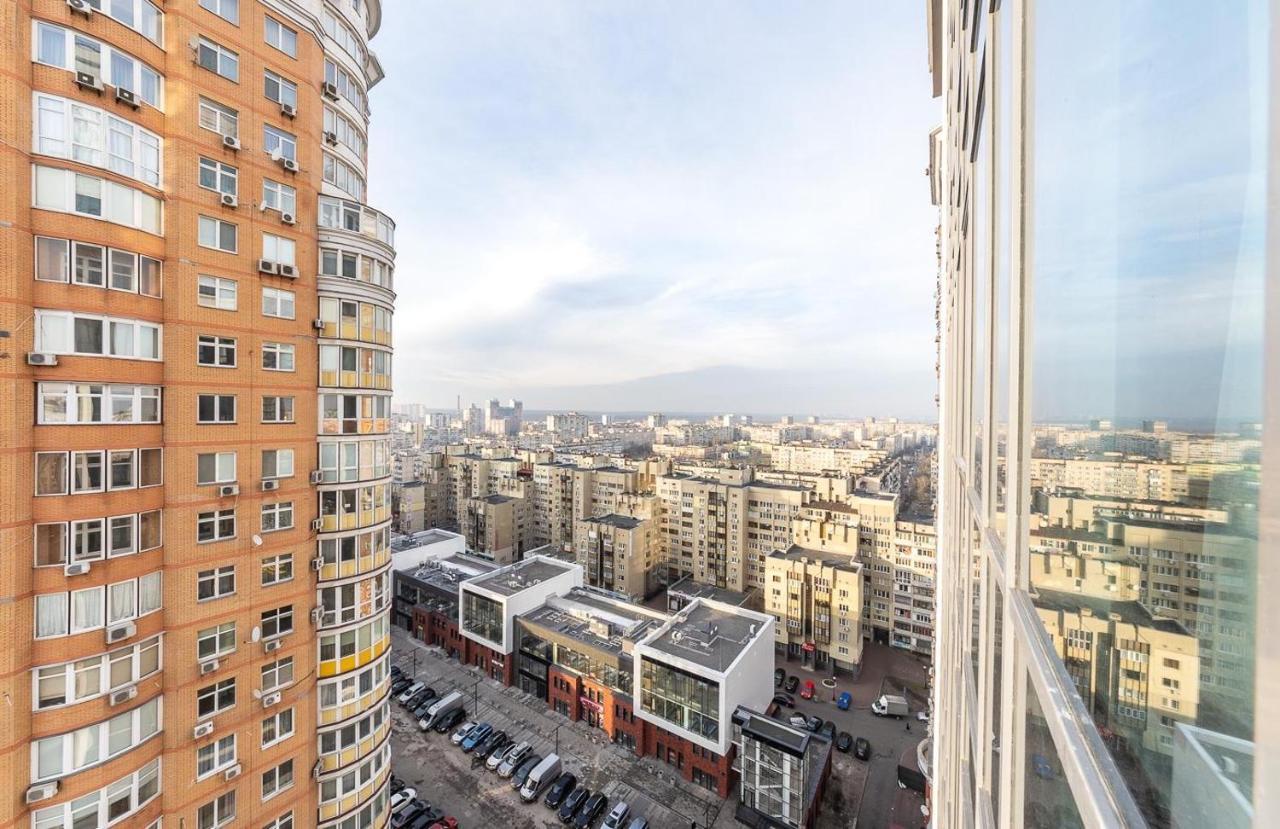 Apartment Luxury Smartplaza Obolon Metro Minskai