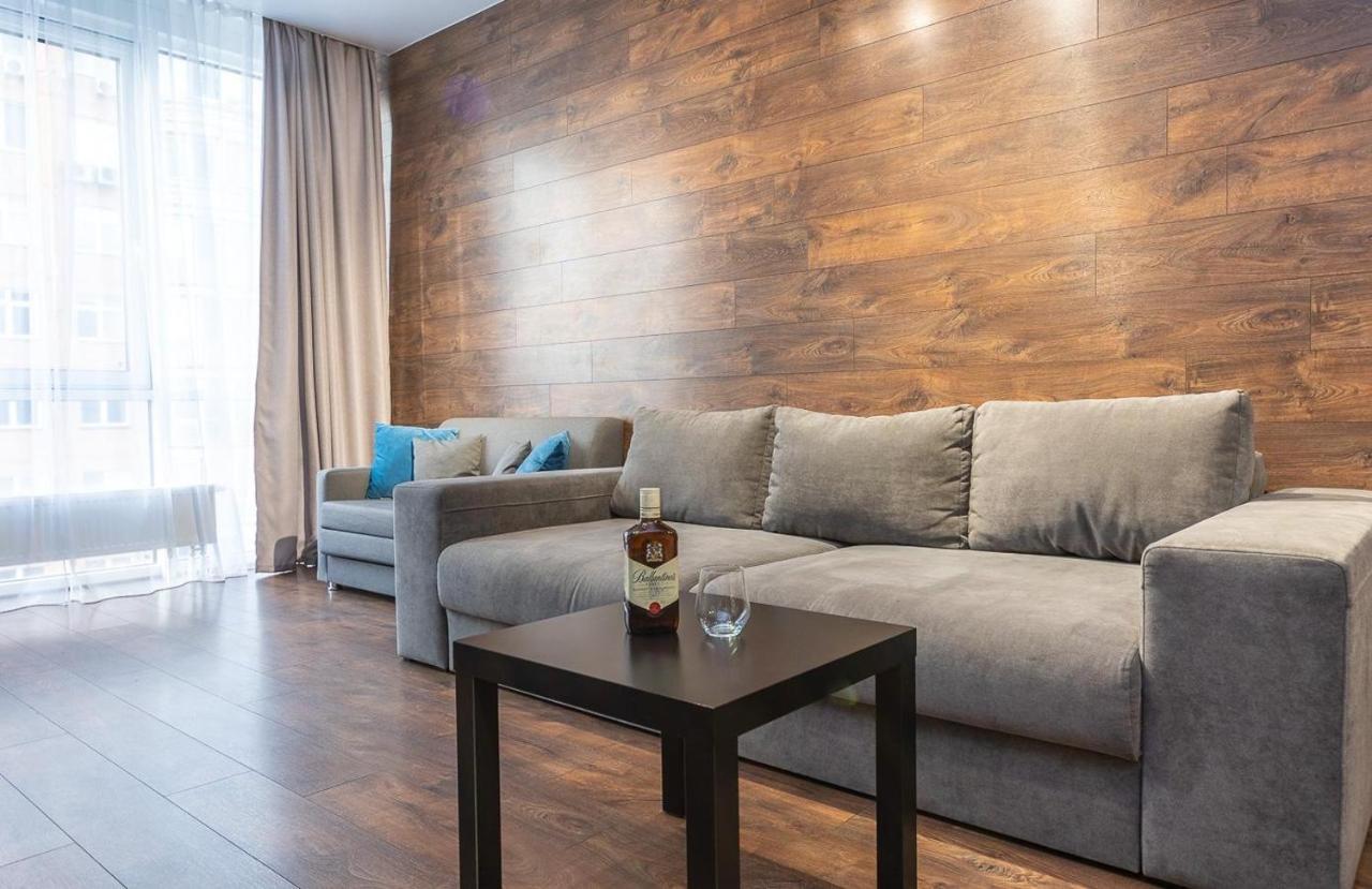 Luxury Smartplaza Obolon Metro Minskai Apartment *